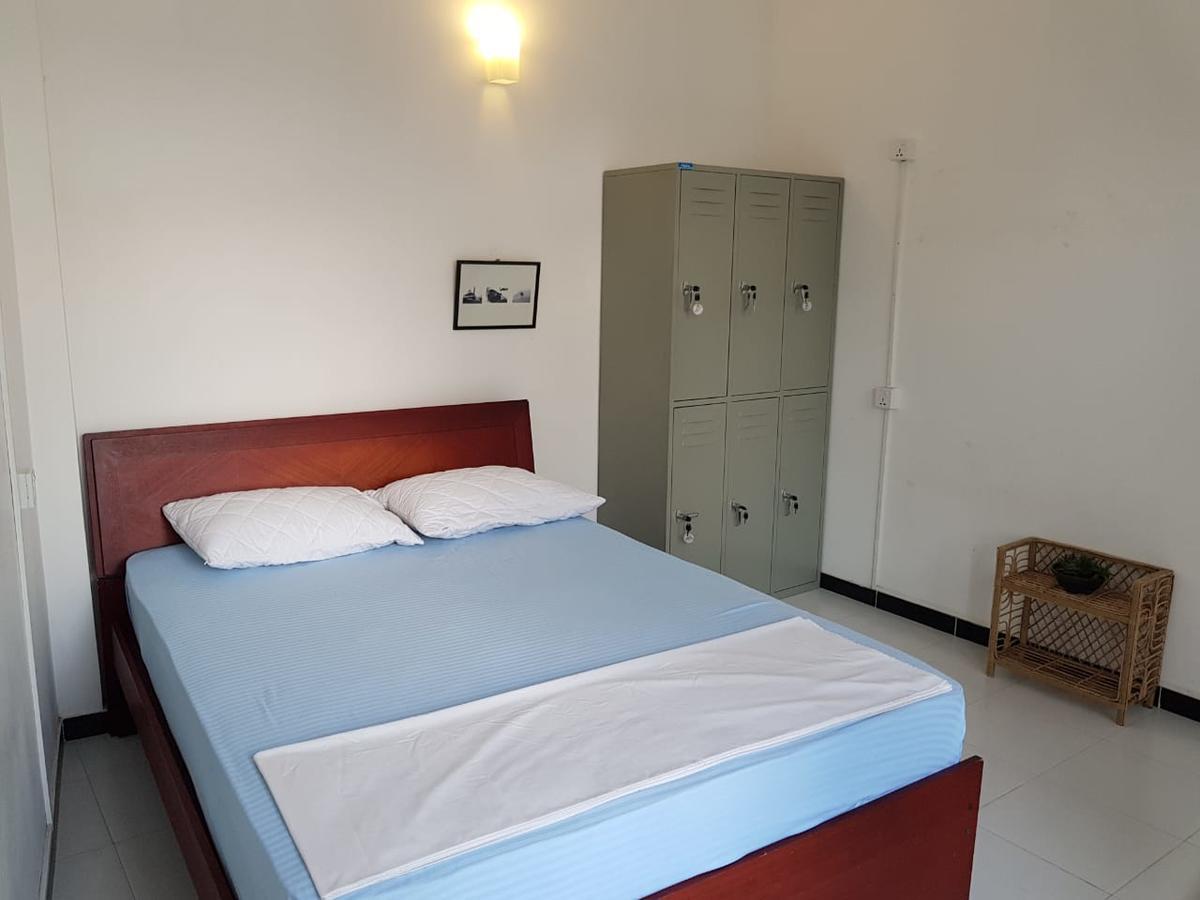 Bed & Bicycle Hostel Dehiwala-Mount Lavinia Eksteriør bilde