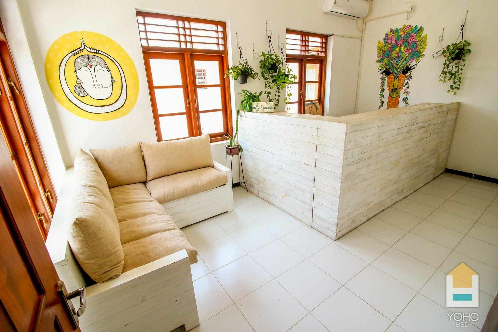 Bed & Bicycle Hostel Dehiwala-Mount Lavinia Eksteriør bilde